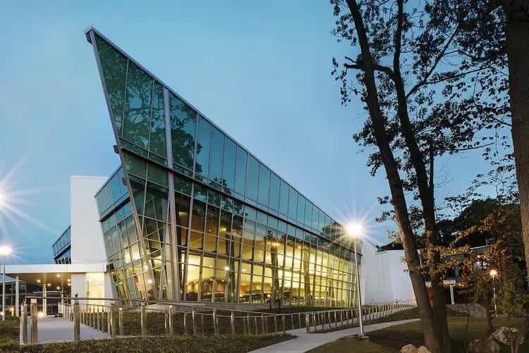 Stony Brook University Kelly Dining Hall